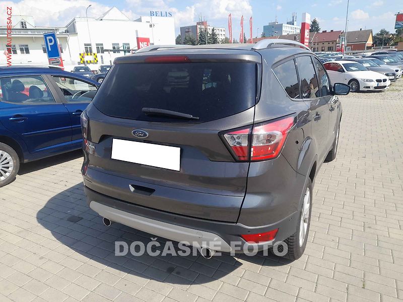 Ford Kuga (2017) 2.0 TDCi 4x4, AT, navi, bixen - fotka 2 z 3