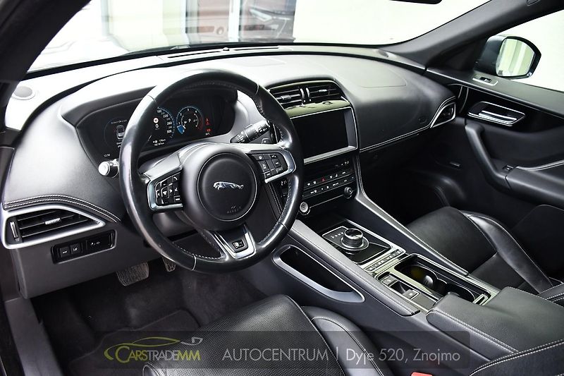 Jaguar F-Pace 2.0 R-SPORT MERIDIAN  - fotka 10 z 54