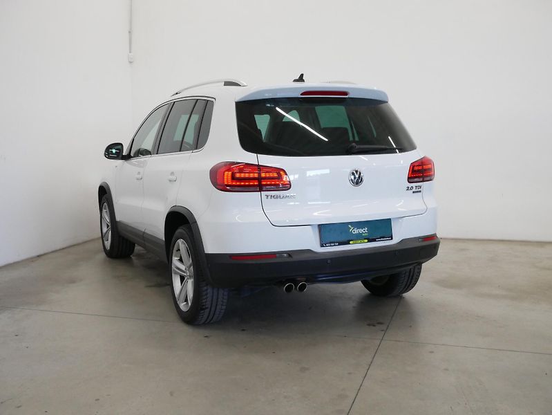Volkswagen Tiguan - fotka 4 z 6