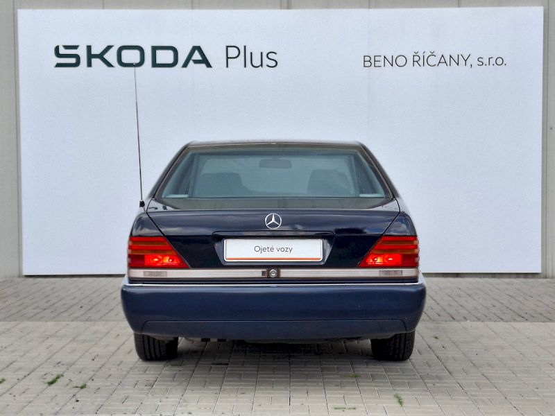 Mercedes-Benz Třídy S (1991) 400 SEL 4,2i 210kW - fotka 23 z 31