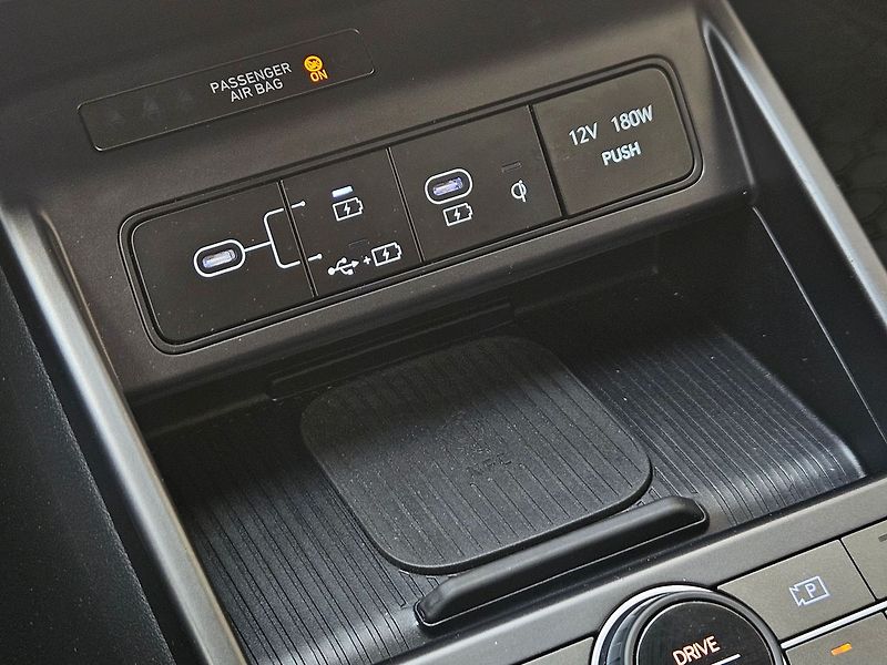 Hyundai Kona 1.0 T-GDi 88kW, Smart, DCT - fotka 26 z 33