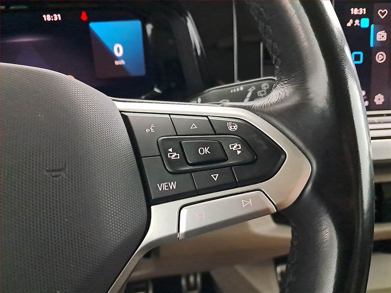 Volkswagen Multivan (2022) Style 2.0 TSI, ČR, DPH - fotka 19 z 22