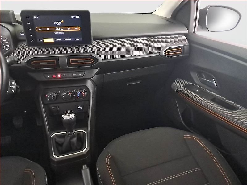 Dacia Sandero (2022) 1.0 TCe, LPG, Navi, Tempomat - fotka 8 z 17