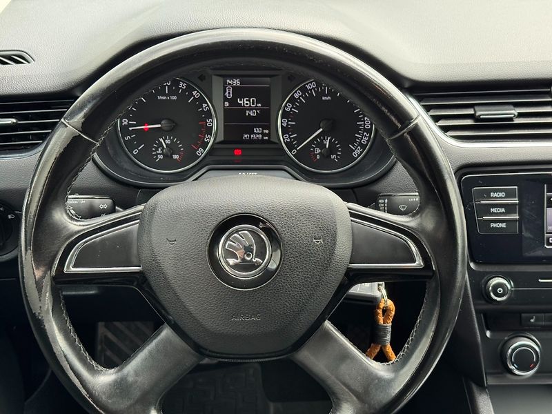 Škoda Octavia (2015) 1.6 TDI 77kW - fotka 16 z 29