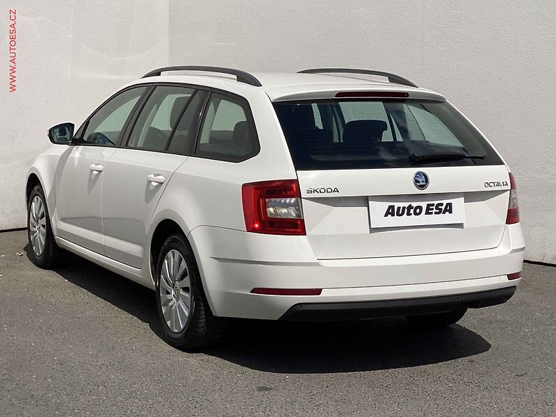 Škoda Octavia (2018) 1.6 TDi, ČR, servis.kniha - fotka 6 z 17