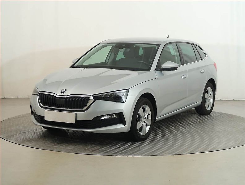 Škoda Scala (2022) 1.0 TSI, Serv.kniha, Tempomat - fotka 2 z 13