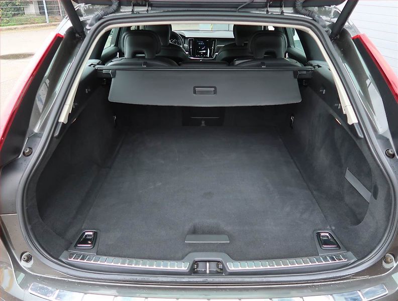 Volvo V90 (2018) Cross Country - fotka 14 z 25
