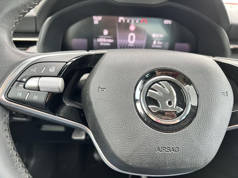 Škoda Kamiq Top Selection 1.5TSi 110kw ČR - fotka 15 z 45