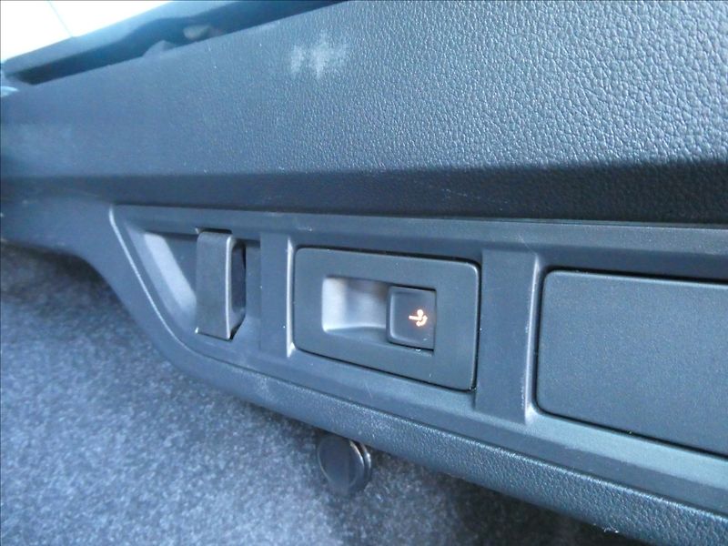 Škoda Octavia 1,5 TSi 110kW DSG 1.majitel - fotka 21 z 51
