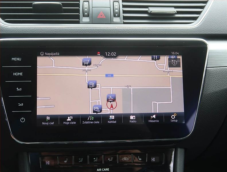 Škoda Superb (2018) 2.0 TDI, Automat, Serv.kniha - fotka 21 z 22