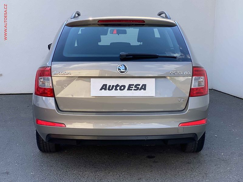 Škoda Octavia (2014) 1.2 TSi, Ambition, +kola - fotka 5 z 17