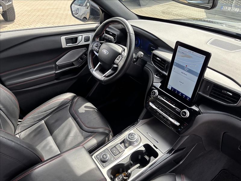 Ford Explorer 3,0 PHEV 336kW ST-Line AWD DPH - fotka 20 z 52