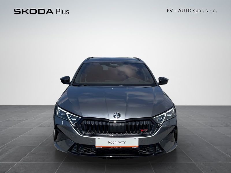 Škoda Octavia (2025) 2.0 TSI 195 kW DSG RS - fotka 4 z 34