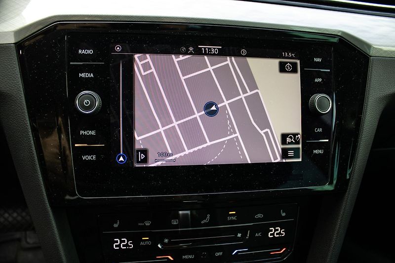 Volkswagen Passat - fotka 18 z 41