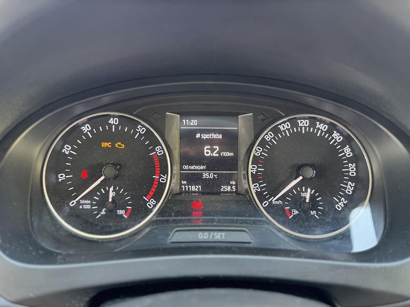 Škoda Rapid 1.2TSi digi klima, kamera, 6R - fotka 24 z 24