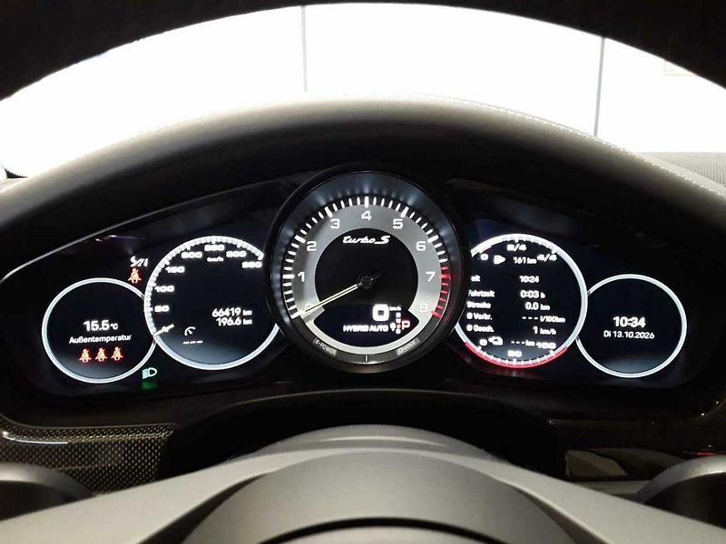 Porsche Panamera Turbo S E-Hybrid Sport Turismo - fotka 10 z 16