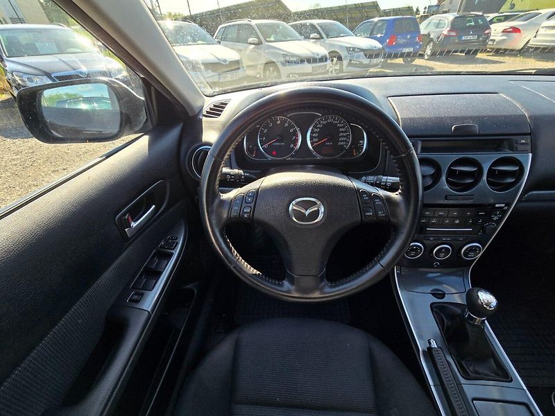 Mazda 6 (2006) 6 1.8i 16V 88 KW aut.kli - fotka 14 z 23
