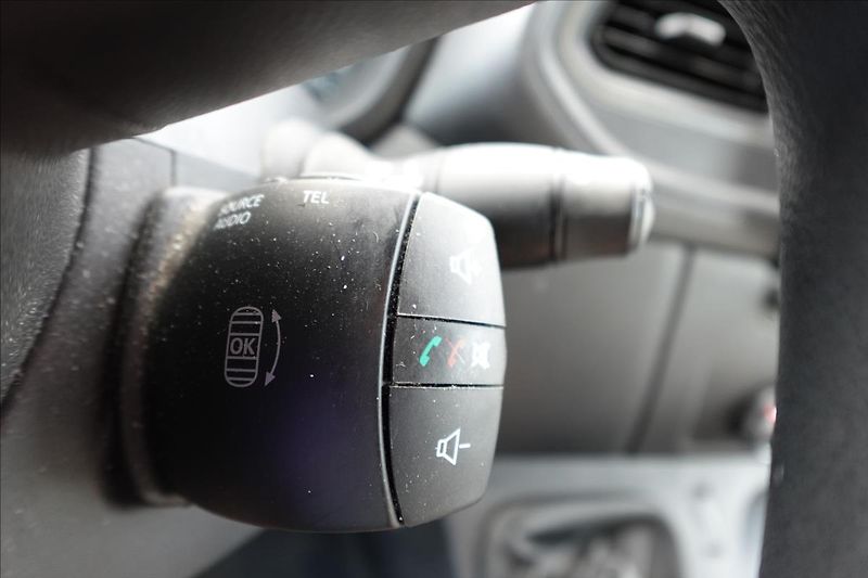 Renault Master 2,3 DCI  SKŘÍŇ CHLAĎÁK KLIMA - fotka 20 z 26