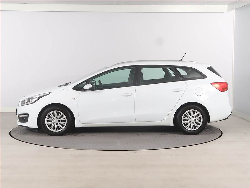 Kia Ceed (2016) 1.6 CRDi - fotka 3 z 15