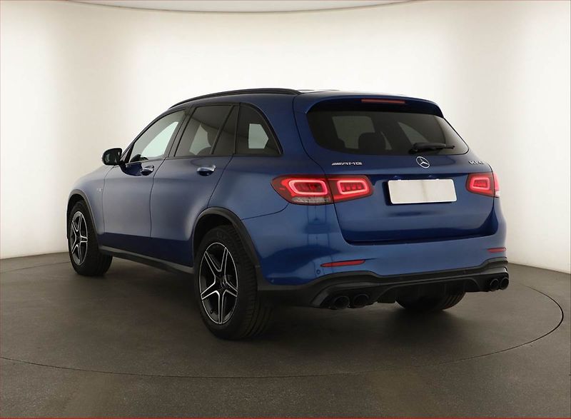 Mercedes-Benz GLC (2021) 43 AMG - fotka 4 z 28