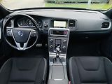 Volvo V60 2.0D 5VÁLEC AUT SERVISKA TAŽNÉ - náhled 23