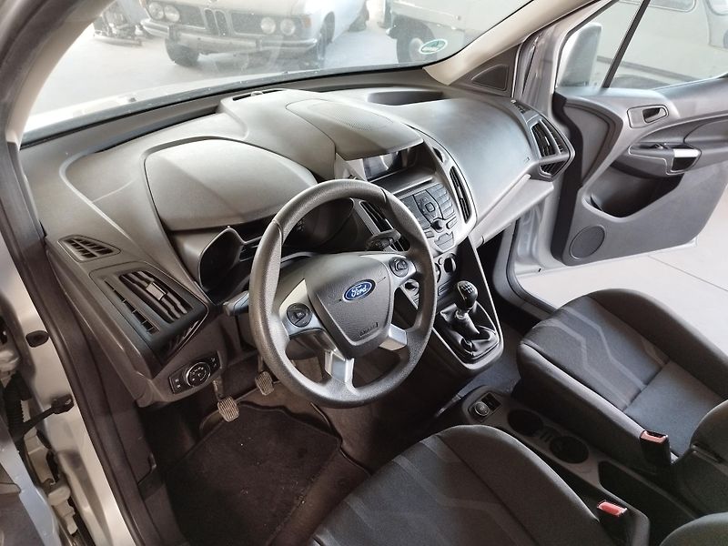 Ford Tourneo Connect (2015) 1.6TDCI,85kW,7-MÍST - fotka 16 z 24