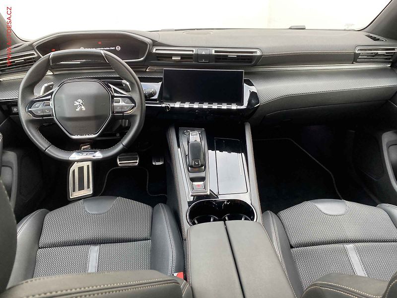 Peugeot 508 (2022) 1.2 PT, GT, LED, AT, navi - fotka 8 z 19