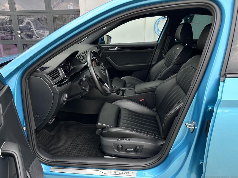Škoda Superb 2.0TDi L&K 4x4 DSG Blue Ocean - fotka 11 z 27