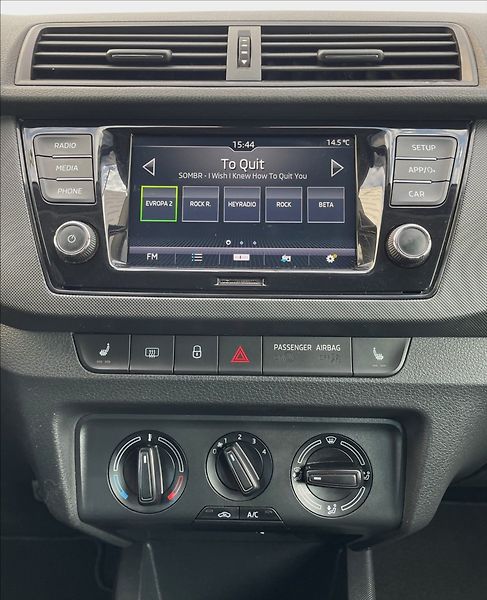 Škoda Fabia 1,0 TSi,1.maj.,ČR,DPH - fotka 14 z 22