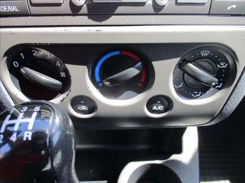 Ford Fusion 1,4 i, klima, ZAMLUVENO - fotka 17 z 28