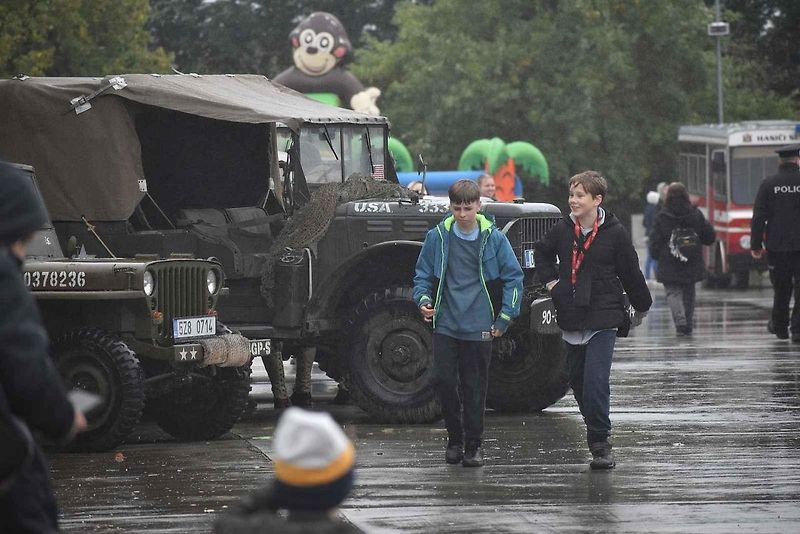 Den uniformovaných sborů v Kroměříži.