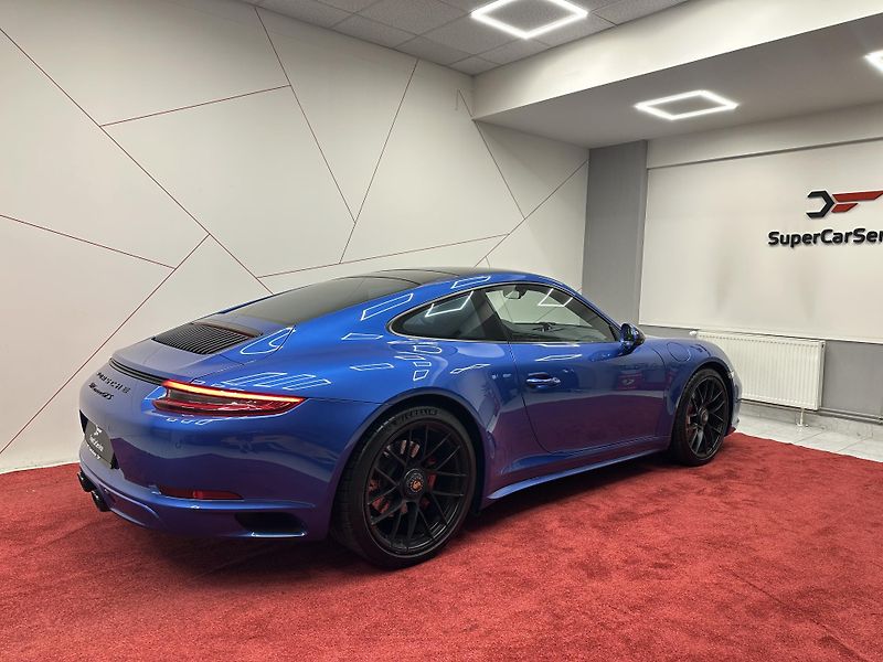 Porsche 911 (2017) 991.2 GTS*CHRONO*CARBON*PANO - fotka 4 z 16