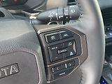 Toyota Land Cruiser INVINCIBLE 2.8D-4D 204k 4x4 AT - náhled 20