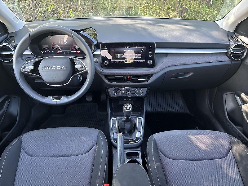 Škoda Fabia (2025) 1.0 TSI Selection - fotka 5 z 29