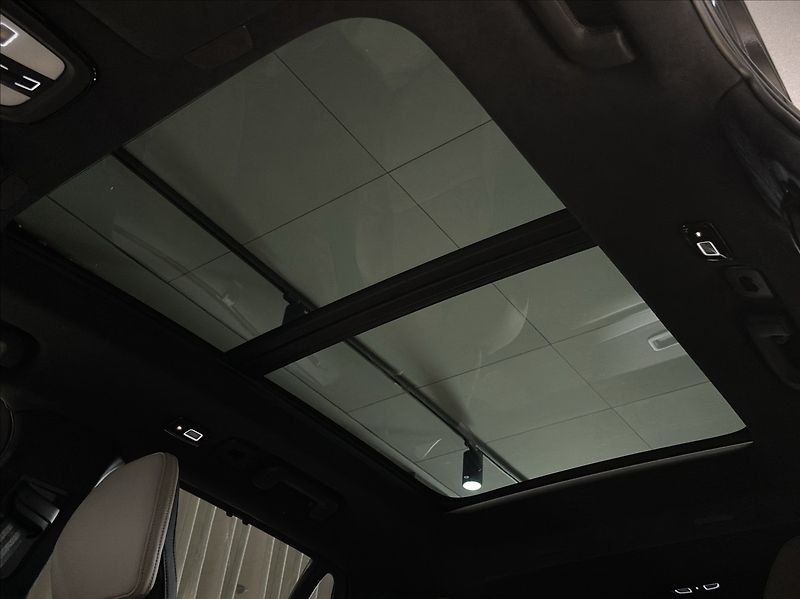 Volvo XC90 (2026) 2,0 T8  Ultra Bright - fotka 20 z 22
