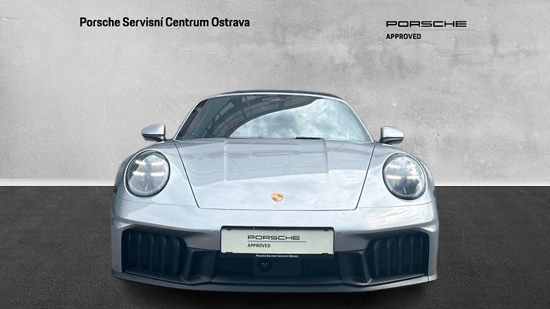 Porsche 911 Targa 4 GTS - fotka 2 z 24