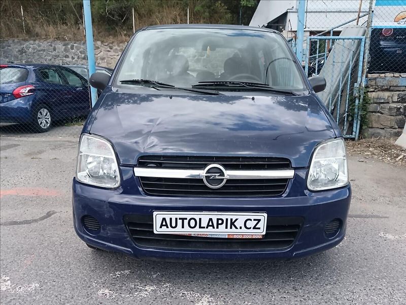 Opel Agila 1,0 i - fotka 2 z 19