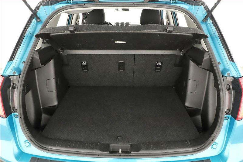 Suzuki Vitara (2016) 1.6 VVT, Serv.kniha, Tempomat - fotka 13 z 14