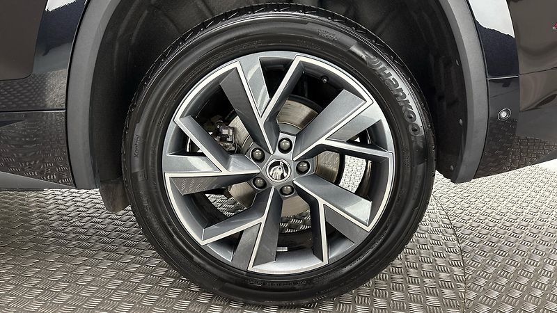 Škoda Kodiaq 2.0 TDI DSG 4x4 Sportline - fotka 19 z 31