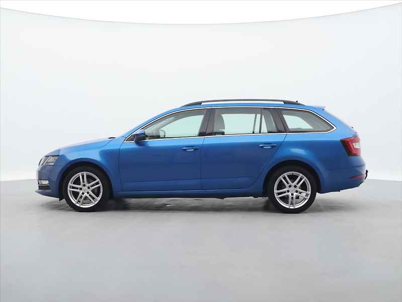 Škoda Octavia 2,0 TDI 110kW Style CZ - fotka 4 z 31