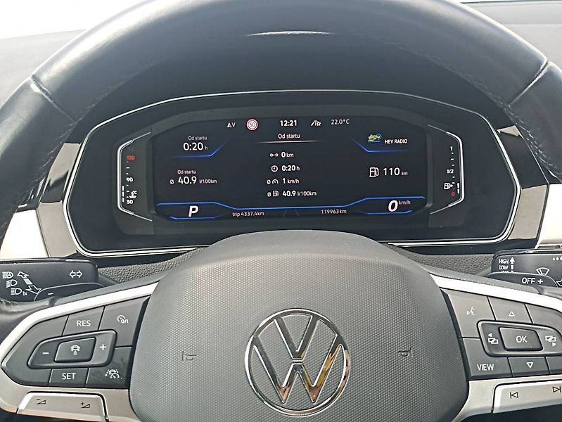 Volkswagen Passat (2023) 2.0 TDI 4x4 147kW Webasto Tažn - fotka 20 z 35