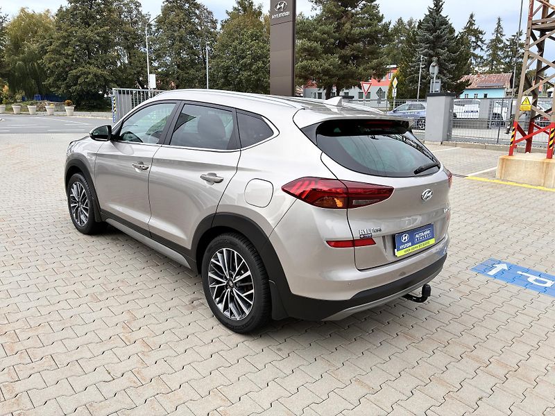 Hyundai Tucson 1.6T-GDI 130kW REZERVACE - fotka 5 z 40