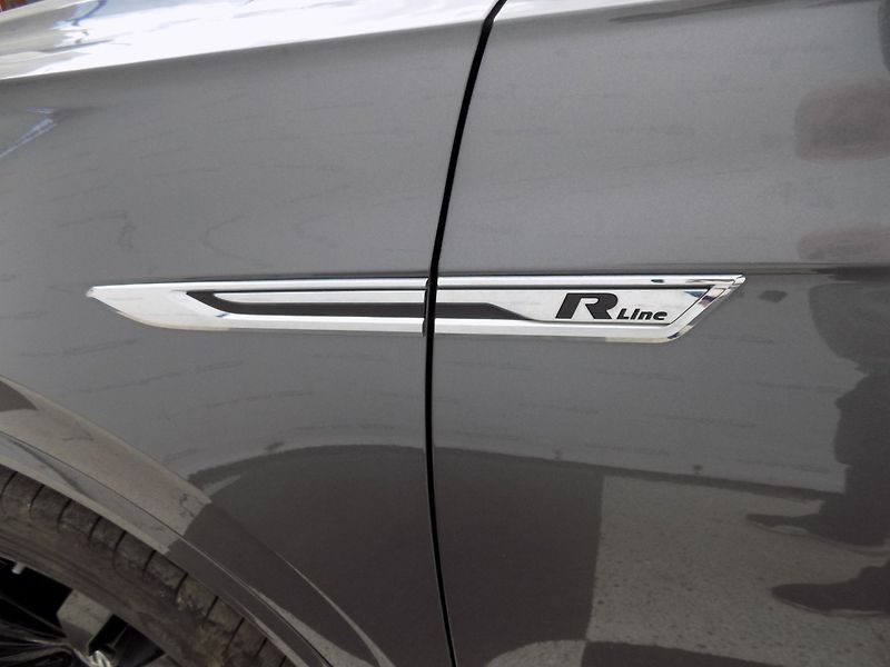 Volkswagen Touareg (2018) 3.0TDI/R-Line/4x4/AT/Matrix/ - fotka 45 z 47