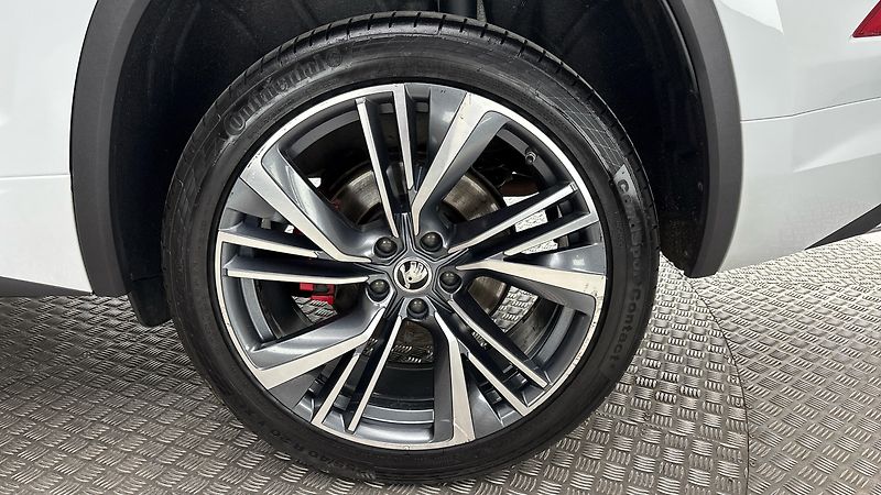 Škoda Kodiaq 2.0 TSI DSG 4x4 RS - fotka 19 z 30