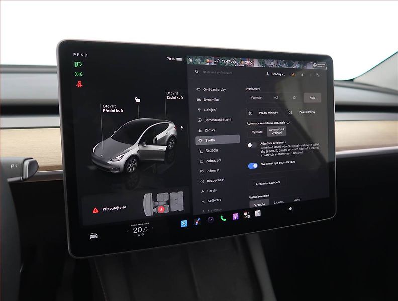 Tesla Model Y (2022) Long Range AWD 79kWh, SoH 89% - fotka 22 z 33
