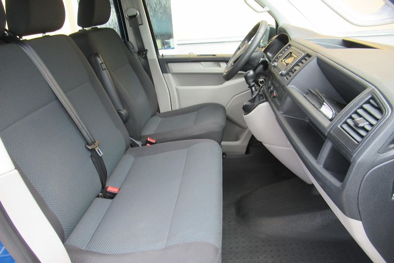 Volkswagen Transporter T6 2.0 TDI KLIMA 9 MÍST - fotka 19 z 31
