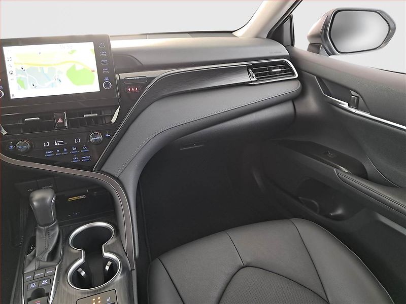 Toyota Camry (2023) Executive 2.5 Hybrid - fotka 8 z 19