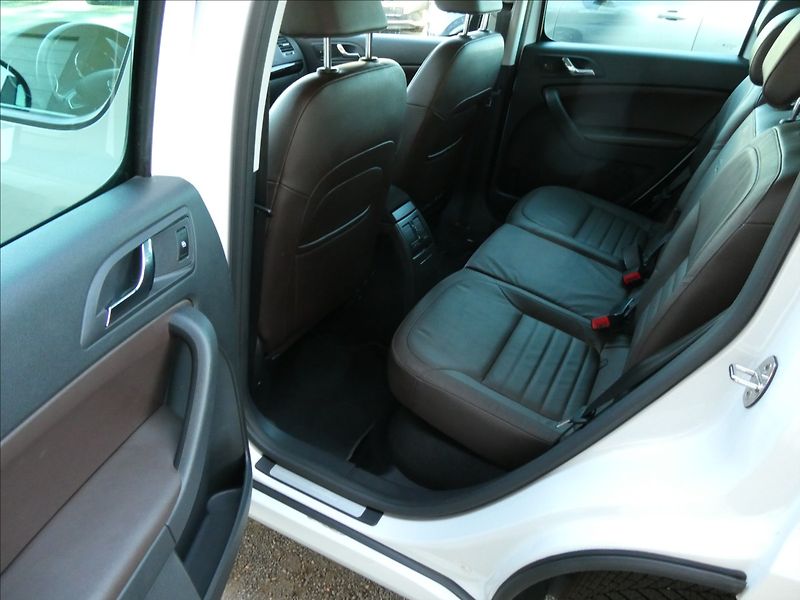 Škoda Yeti 1,4 TSi 90kW DSG Laurin&Klemen - fotka 19 z 43