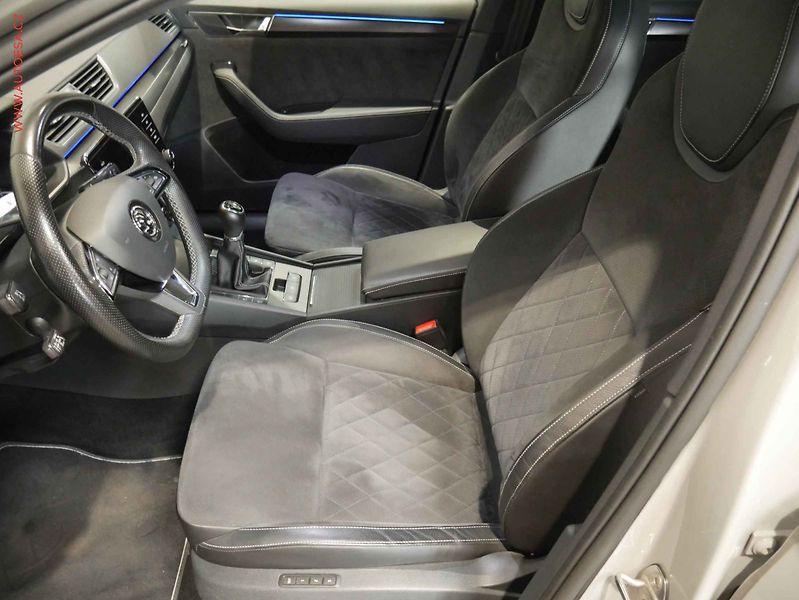 Škoda Superb (2019) 2.0 TDi, ČR, LED, navi - fotka 9 z 24