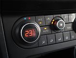 Nissan Qashqai (2014) 1.6 dCi, Serv.kniha, Navi - náhled 18